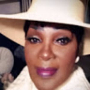 Meet your Posher, Cecilia